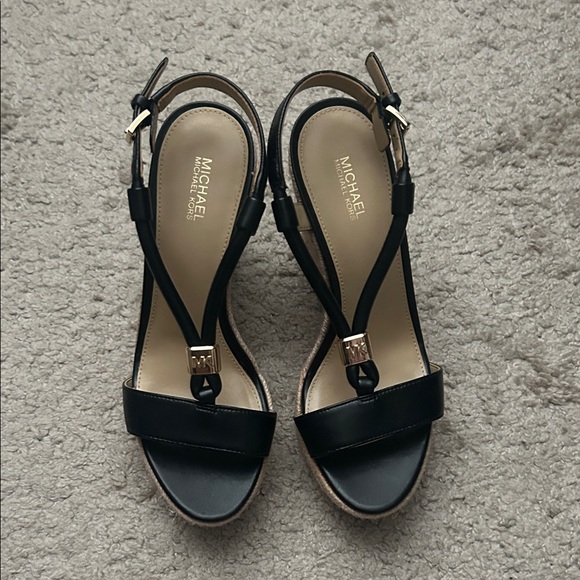 Michael Kors Black wedges with Gold Details - Picture 1 of 3
